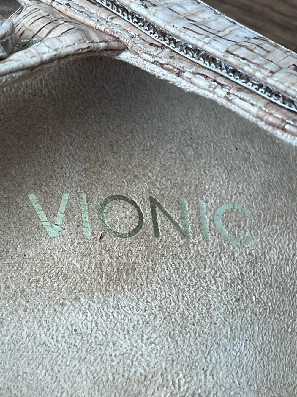 Vionic Farra Orthotic Adjustable Strap Slingback Comfort Sandals Size 8 Tan Gold - Picture 7 of 11